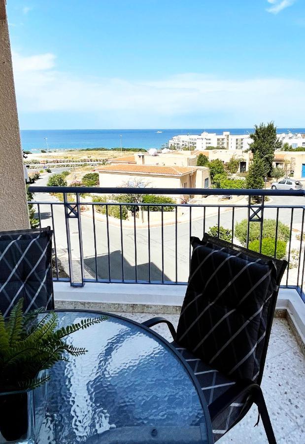 Direct Sea View & Quality Bed - Kings Palace 1 Bed Paphos Luaran gambar