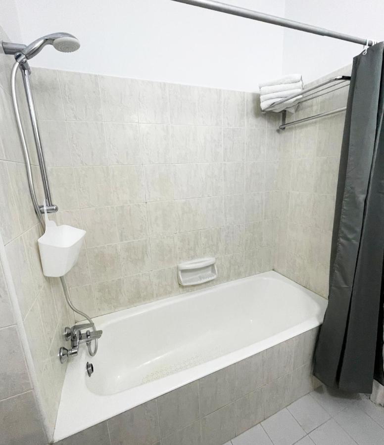 Direct Sea View & Quality Bed - Kings Palace 1 Bed Paphos Luaran gambar